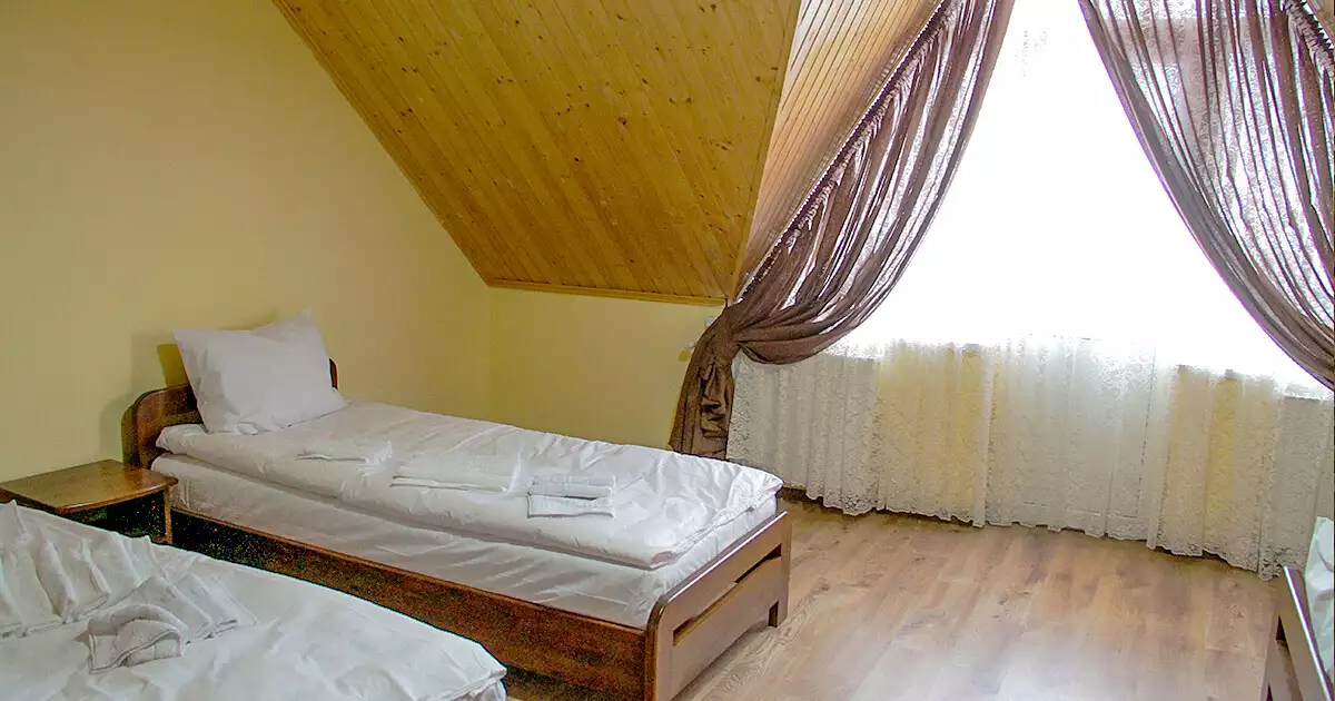 Готель «Фортуна», Міжгір’я