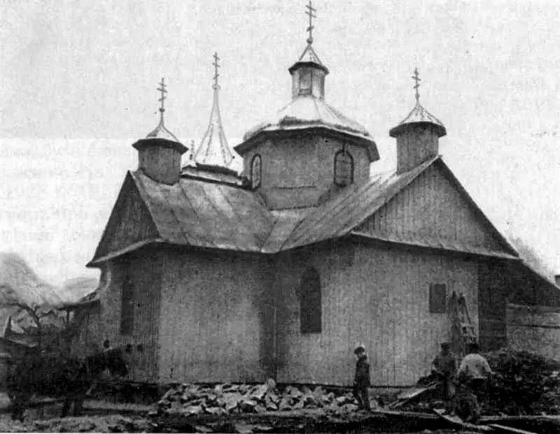 Церква св. Миколи Чудотворця і чоловічий монастир