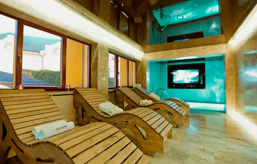 Готель “Олд Континент” Ужгород