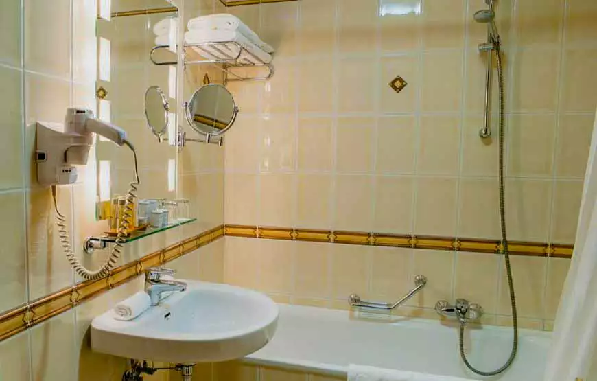 Готель “Олд Континент” Ужгород