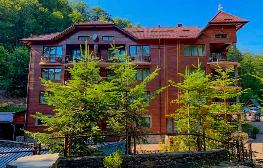 Restaurant Davir-Koliba in Lumshory