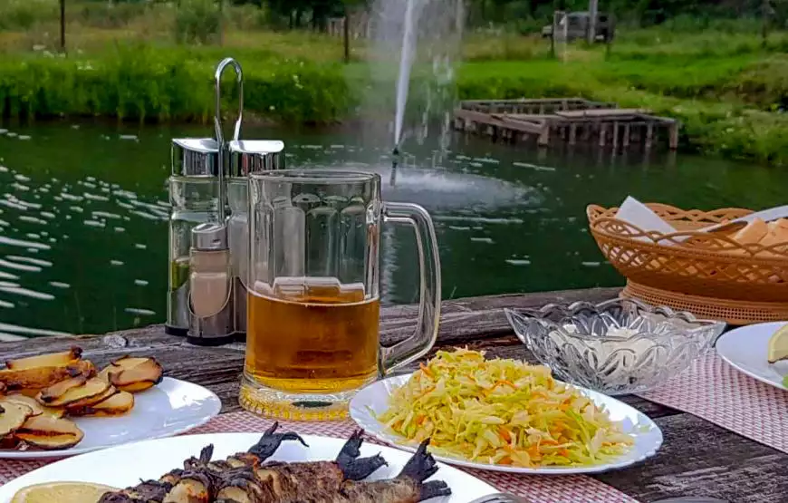 Hütte “Fisch Fisch” in Kololochava