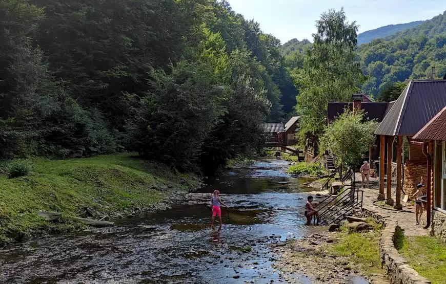 Колыба “Лумшорские чаны”