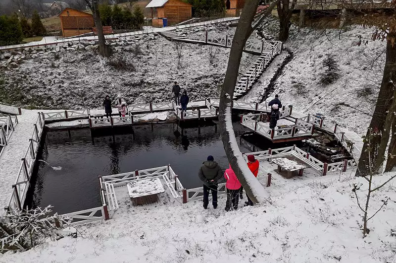 Піші екскурсії та походи в гори біля Поляни