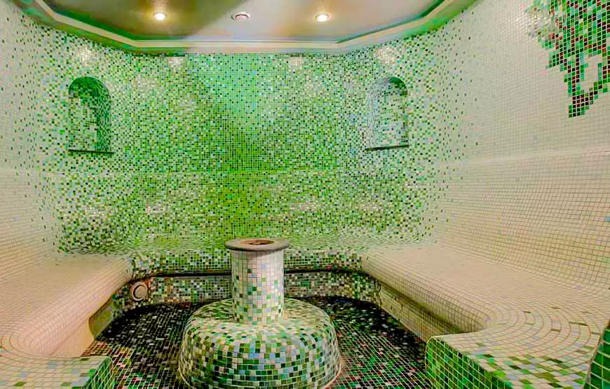 Готель комплексу «Термальні води Косино»