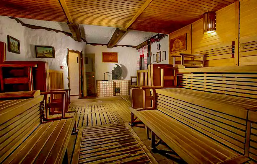 Готель комплексу «Термальні води Косино»