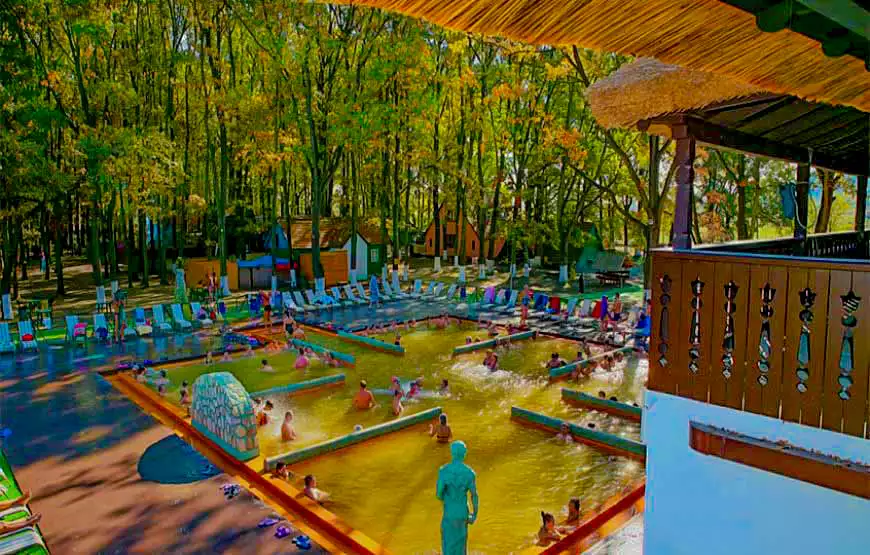 Готель комплексу «Термальні води Косино»