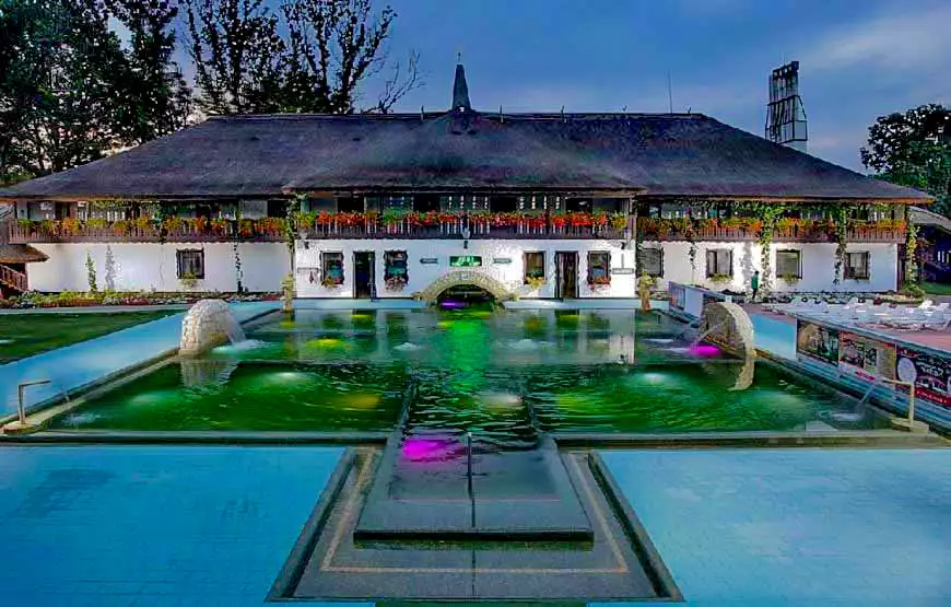 Готель комплексу «Термальні води Косино»