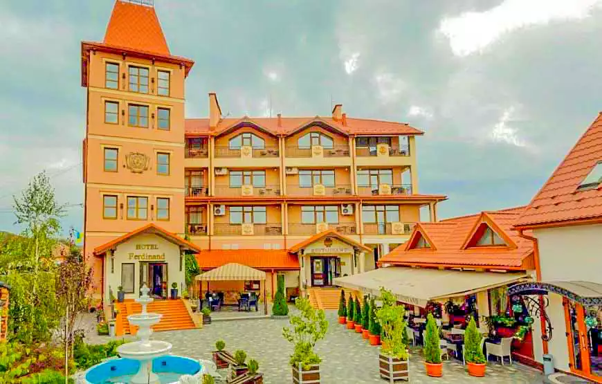 Готель “Ferdinand”, Мукачево
