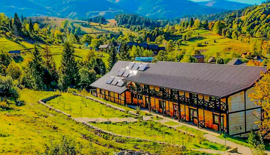 Еко готель “Ізки”, Міжгір’я