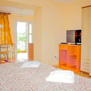 Садиба “Хатинка Галинка”, Косонь