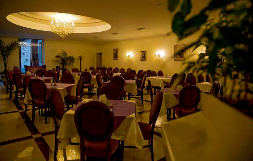 Готель “Стар”, Мукачево