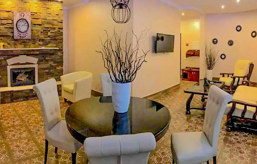 Restaurant- und Hotelkomplex “Arnica”, Mizhhiria