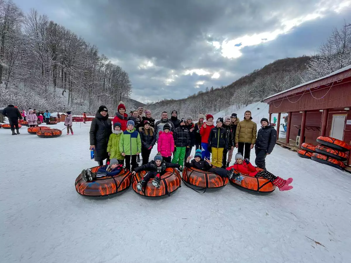 Тюбінг парк (ГК Ведмежа) Тюбінг парк (ГК Ведмежа)
