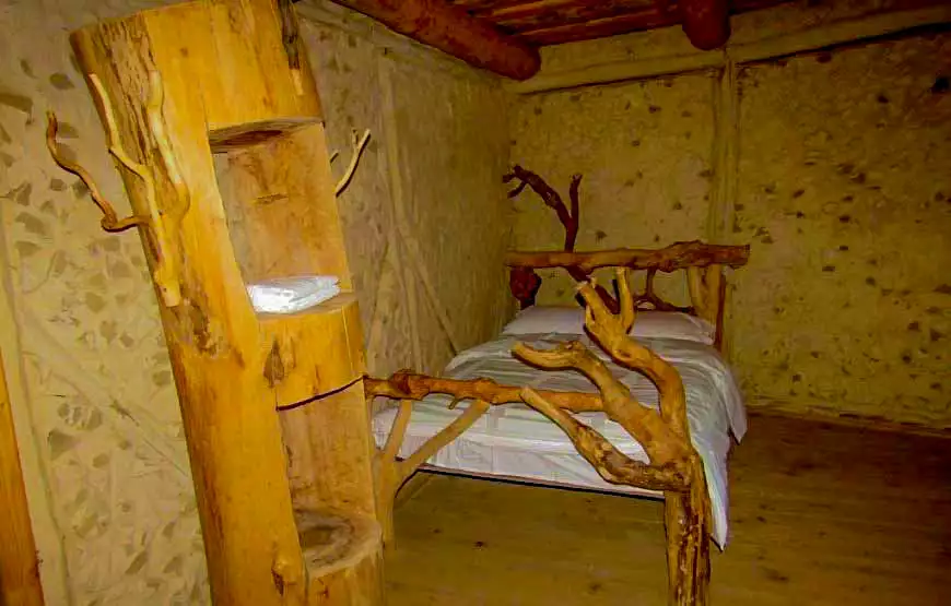 Отель “To Lem Ande”, Лумшоры