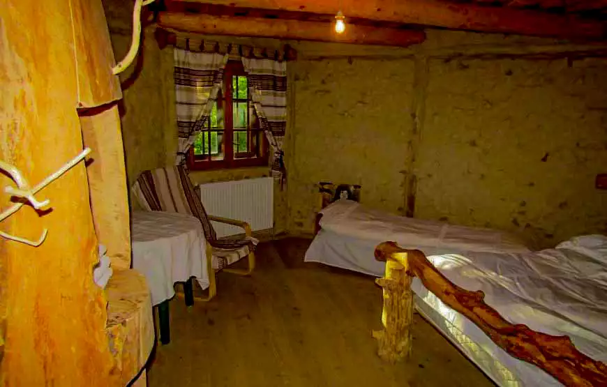 Отель “To Lem Ande”, Лумшоры