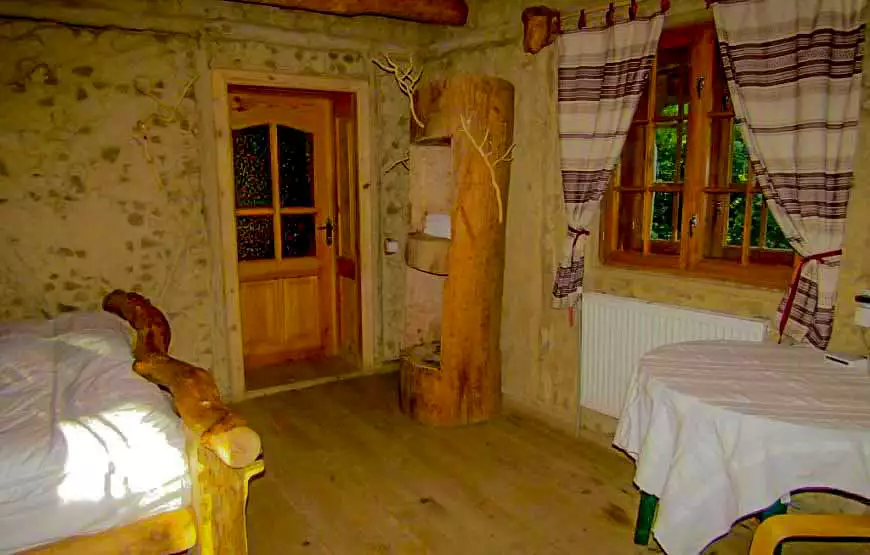 Отель “To Lem Ande”, Лумшоры