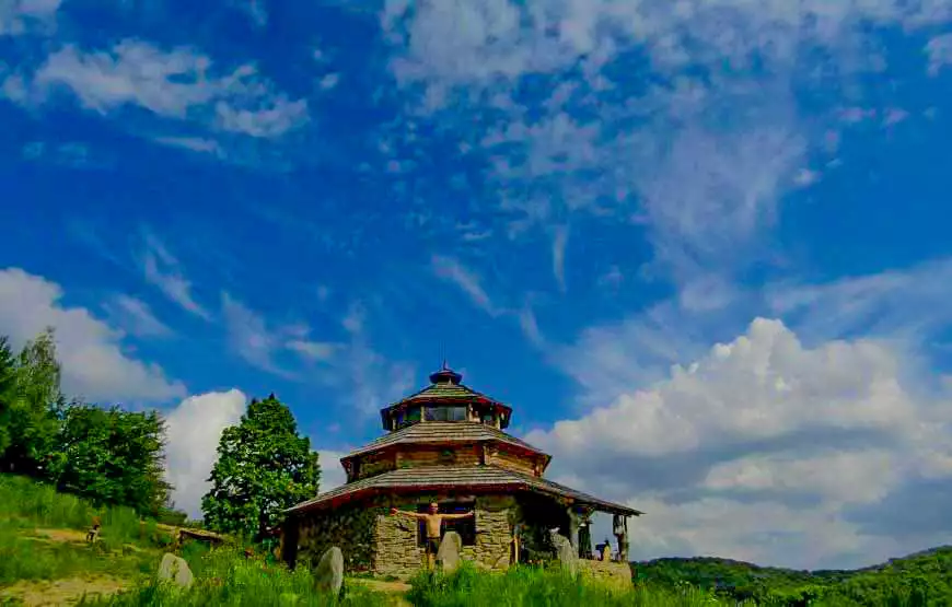 Отель “To Lem Ande”, Лумшоры