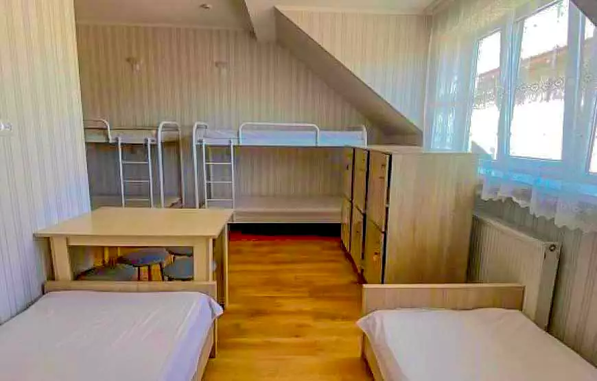 VIP hostel, Mukachevo
