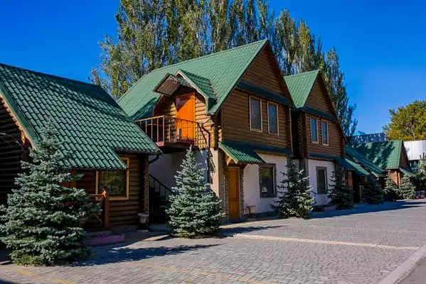 Ресторанно-готельний комплекс «Нон стоп»