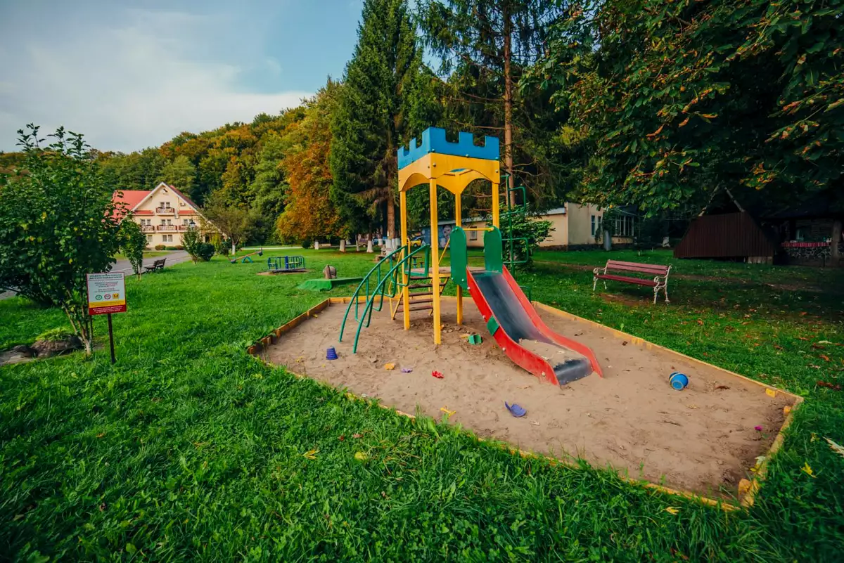 Sanatorium “Karpatia”