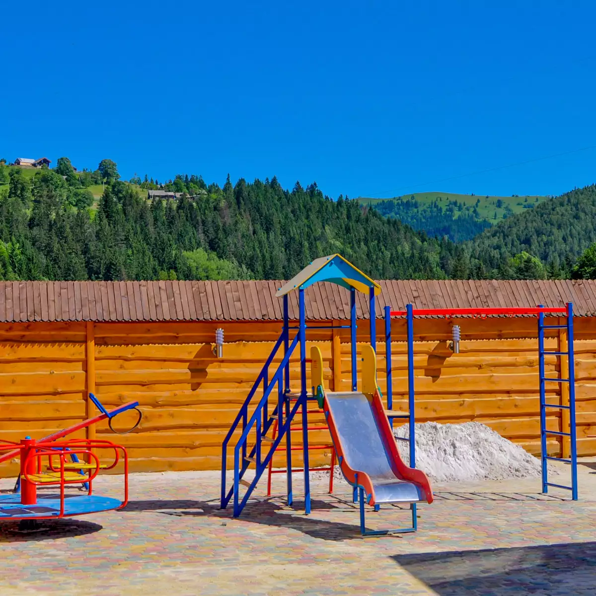 Hotel “Silver Dews”