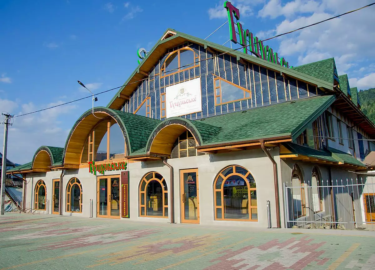 Рес­то­ран «Пивниця»