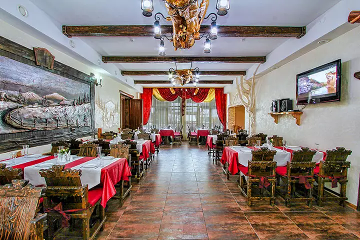 Ресторан при гостинице «Миллениум»