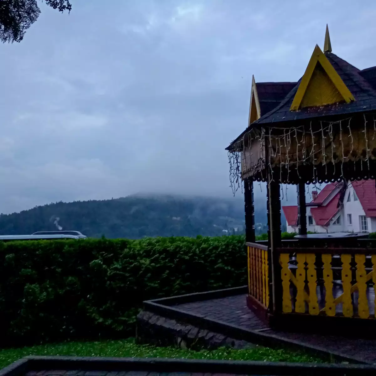 Sanatorium “Karpaty” in Jaremtsche