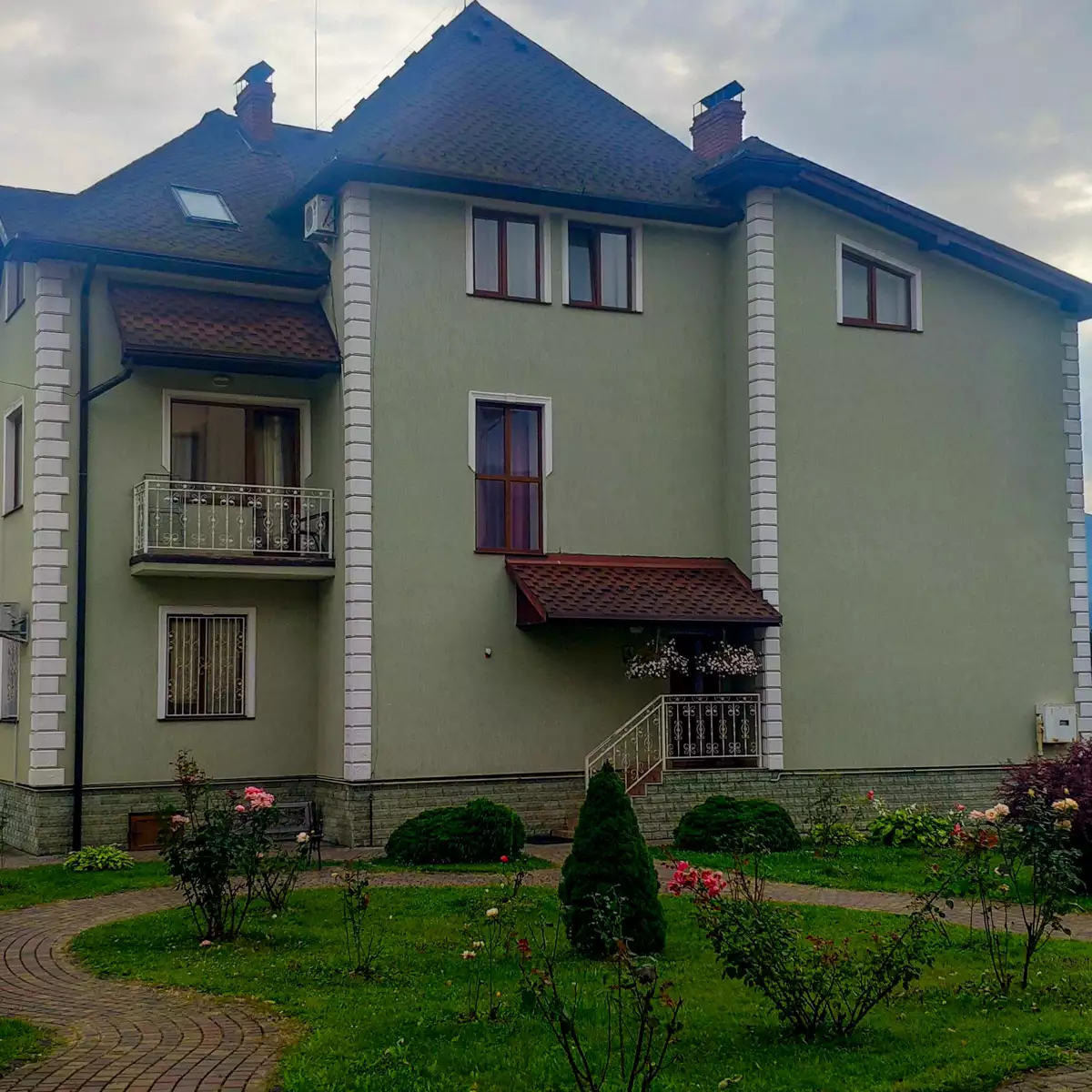 Hotel “Silver Vodogray”