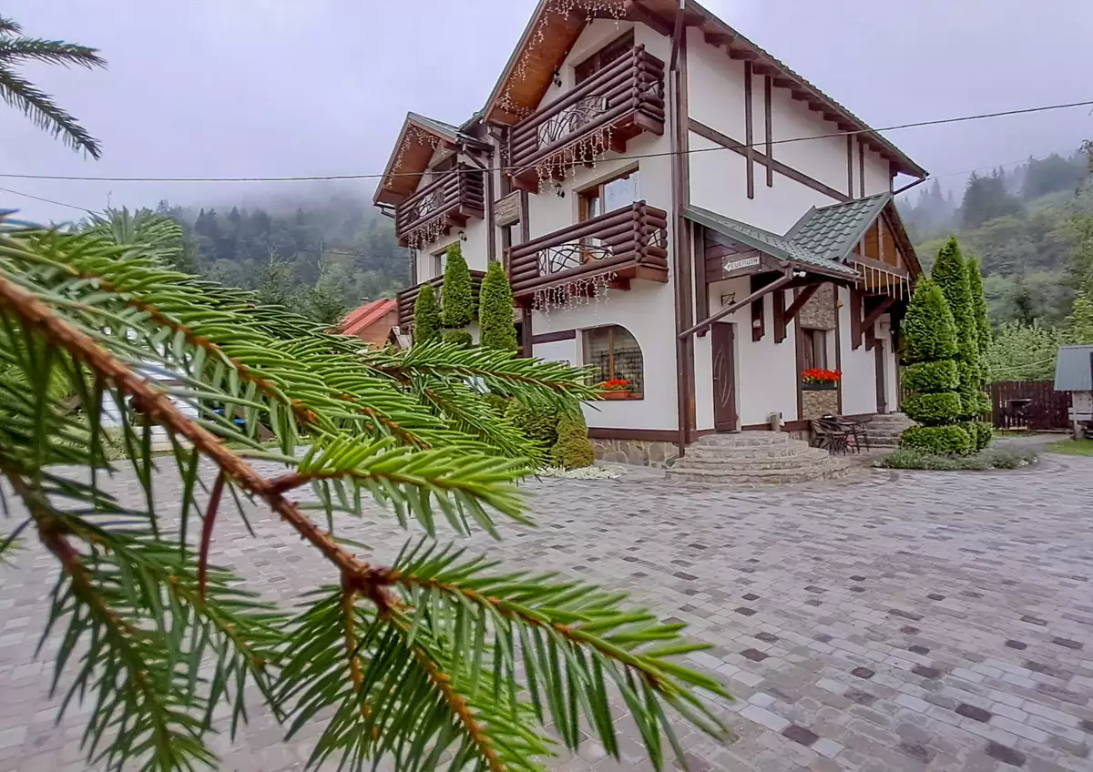 Hotel “Mountain Sonata”