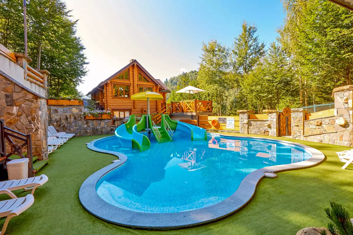 Готель «Ведмежа гора»