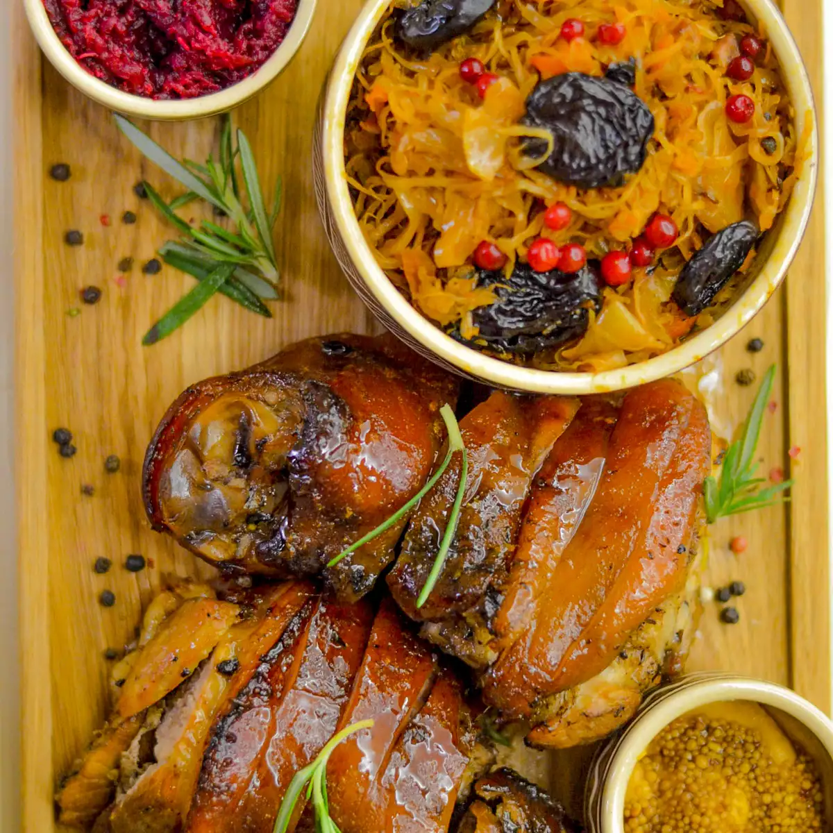 Рес­то­ран «Пивниця»