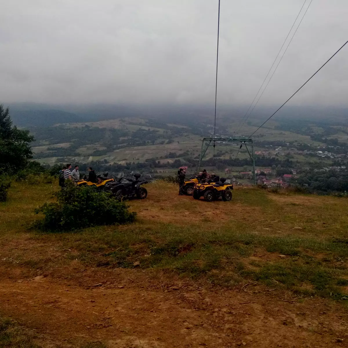 Піші екскурсії та походи в гори у Солочині