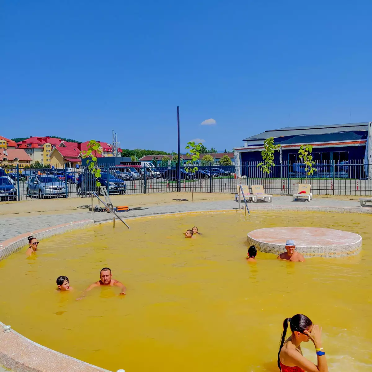 Аквапарк «Карпатія»