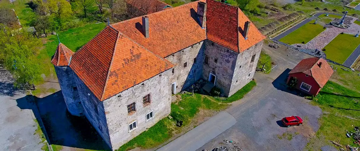 Замок «Сент-Міклош» (Чинадіївський)