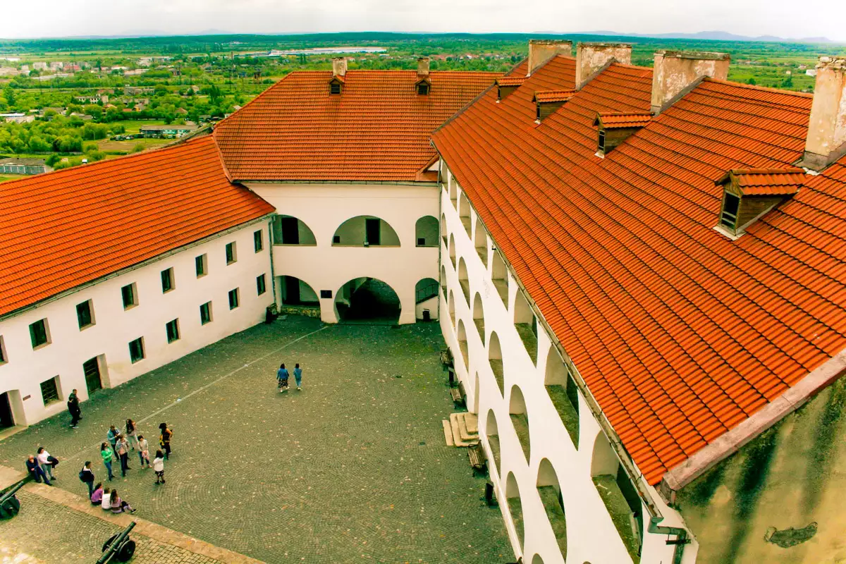 Замок Паланок