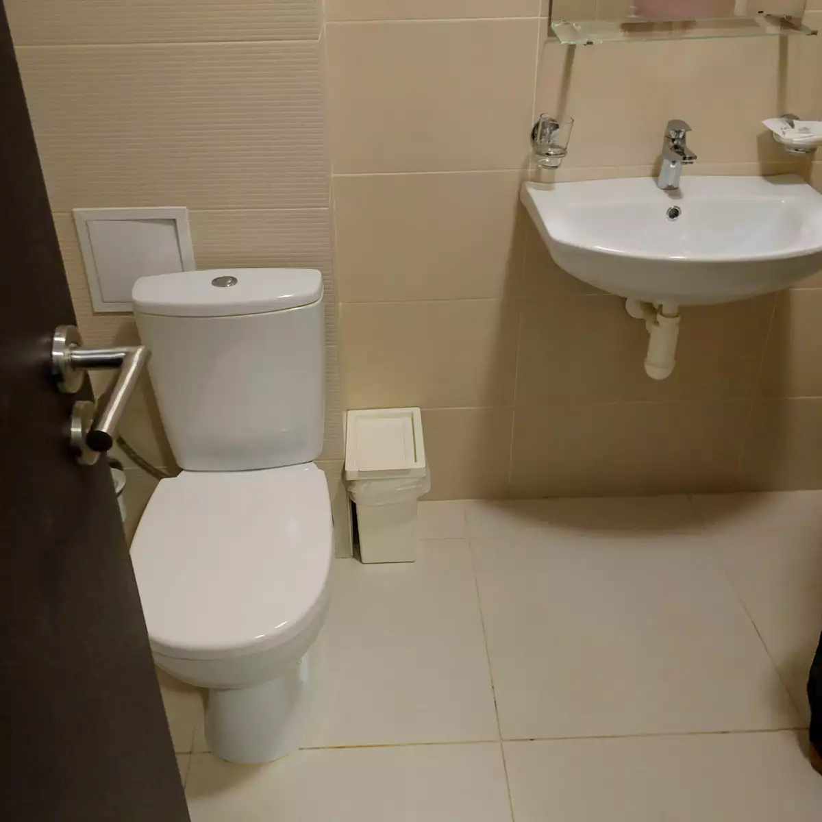 Hotel “Rakhiv Hotel & Apartments”