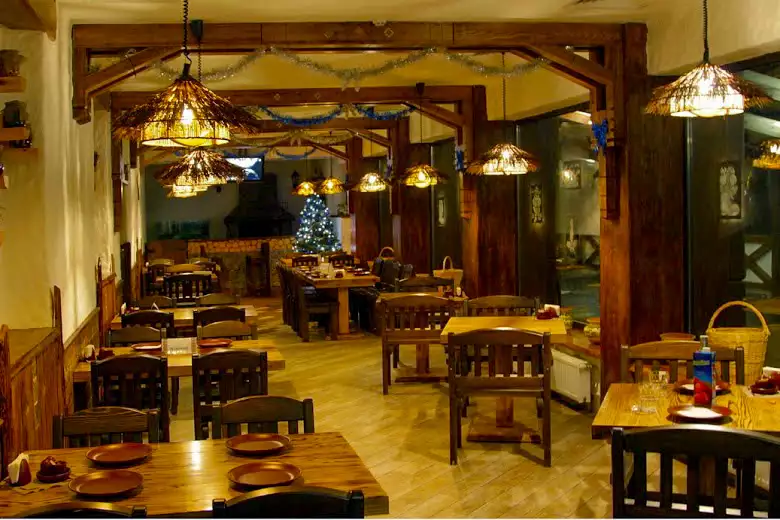 Ресторація «Гагарін та Бокораш»