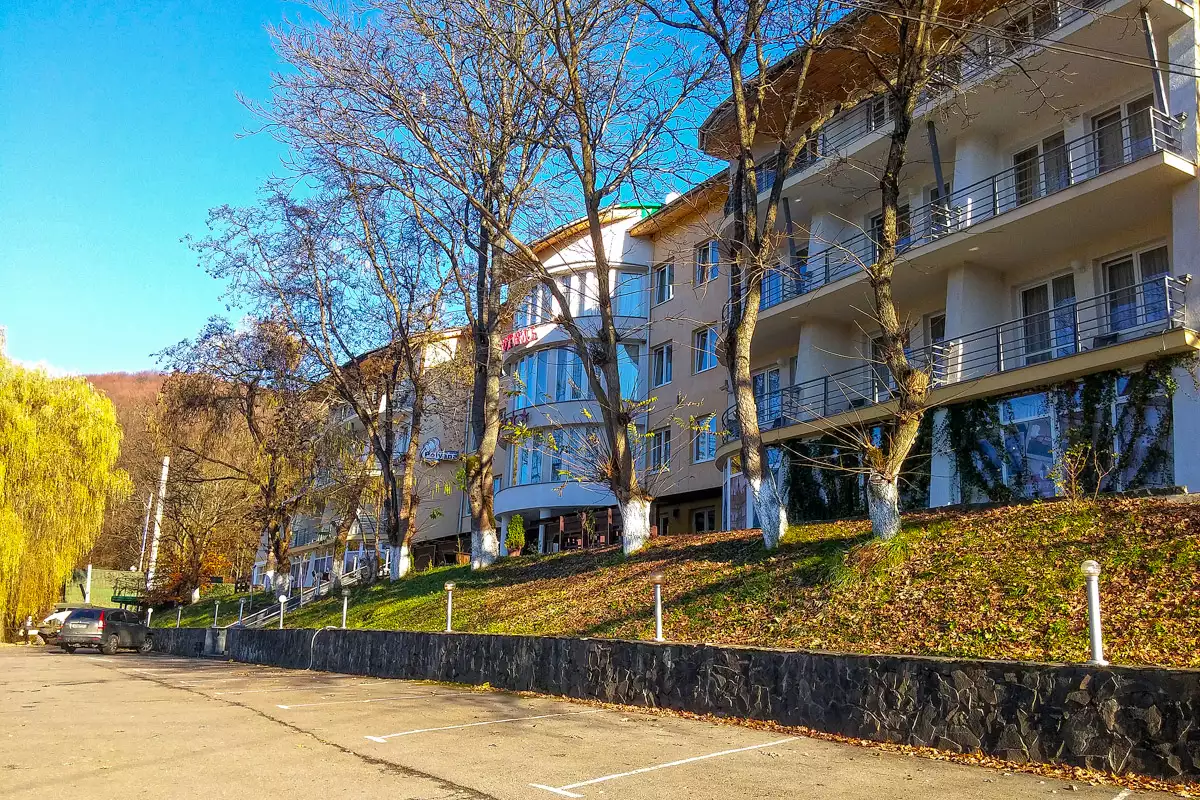 Ресторан при готелі «Квеле Поляна»