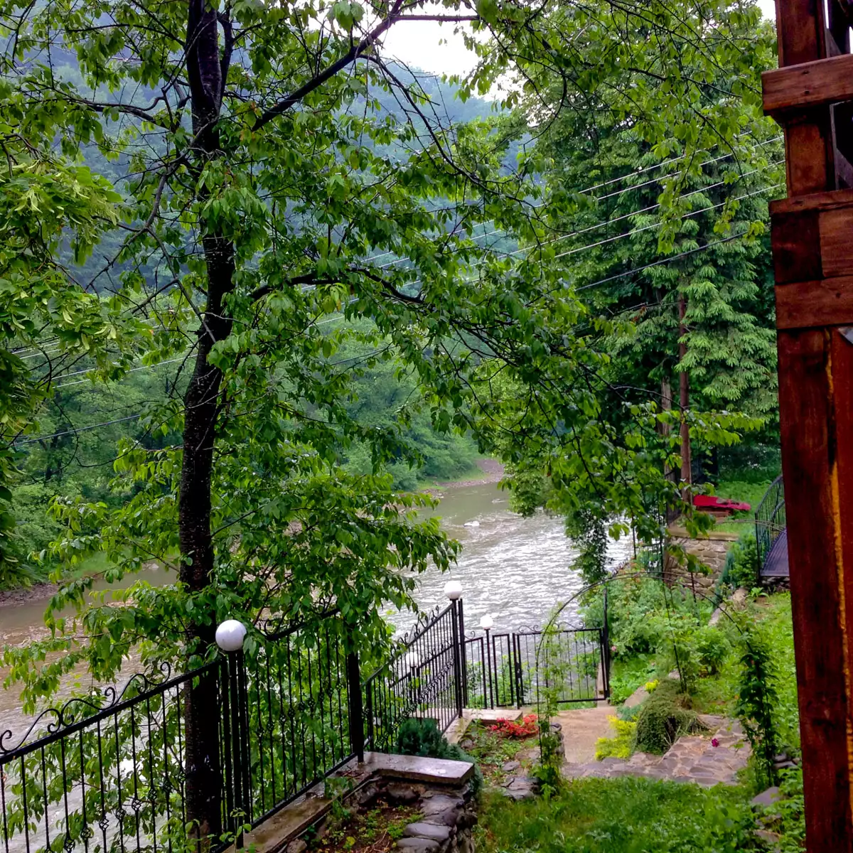 Guest house “Nad Tisoy”