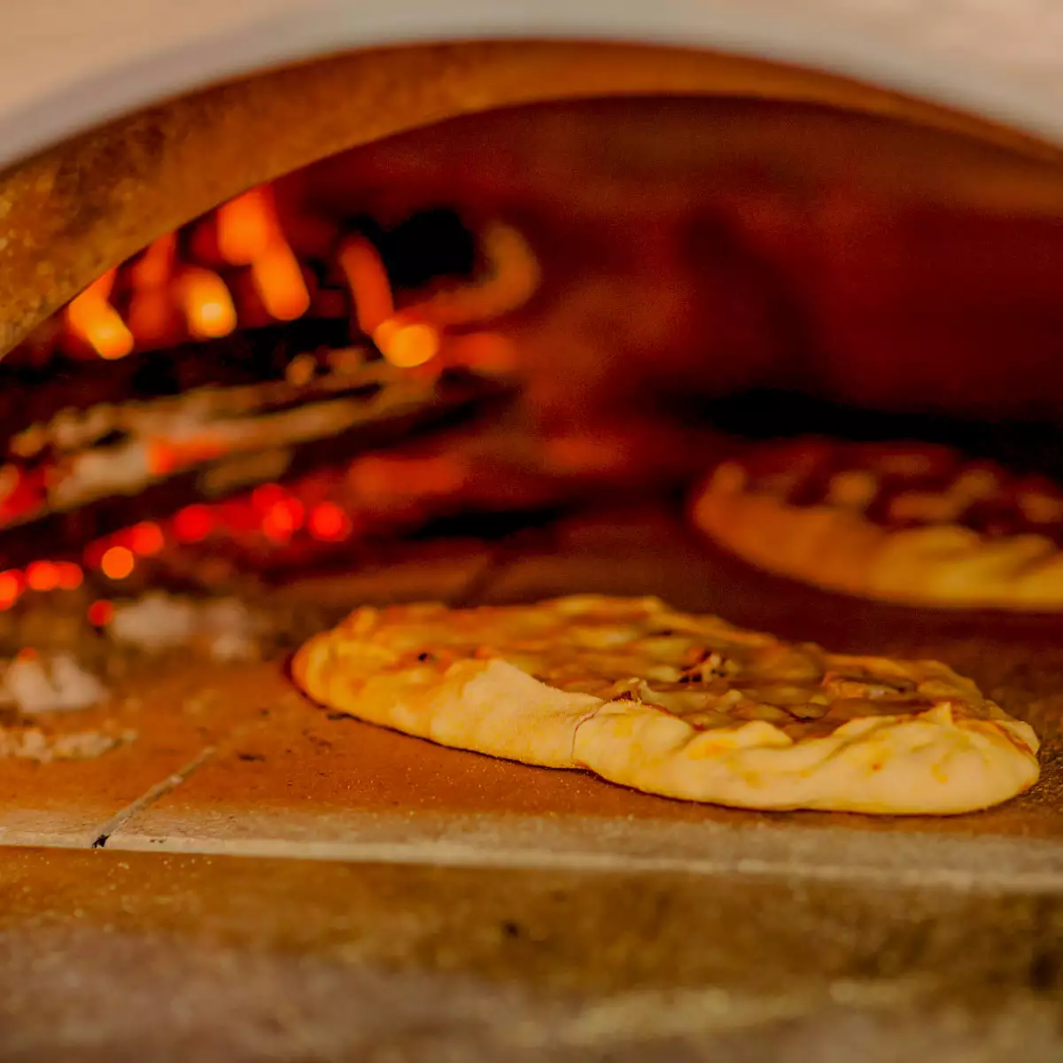 Pizzeria “Hutsul pizza with Gazdiv beer”