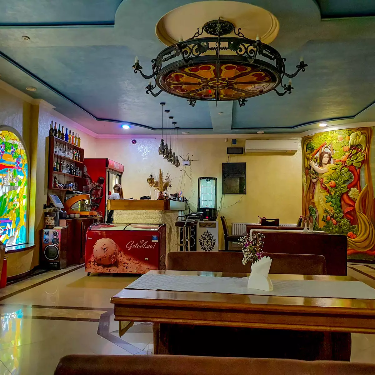 Cafe-restaurant “Impresso”