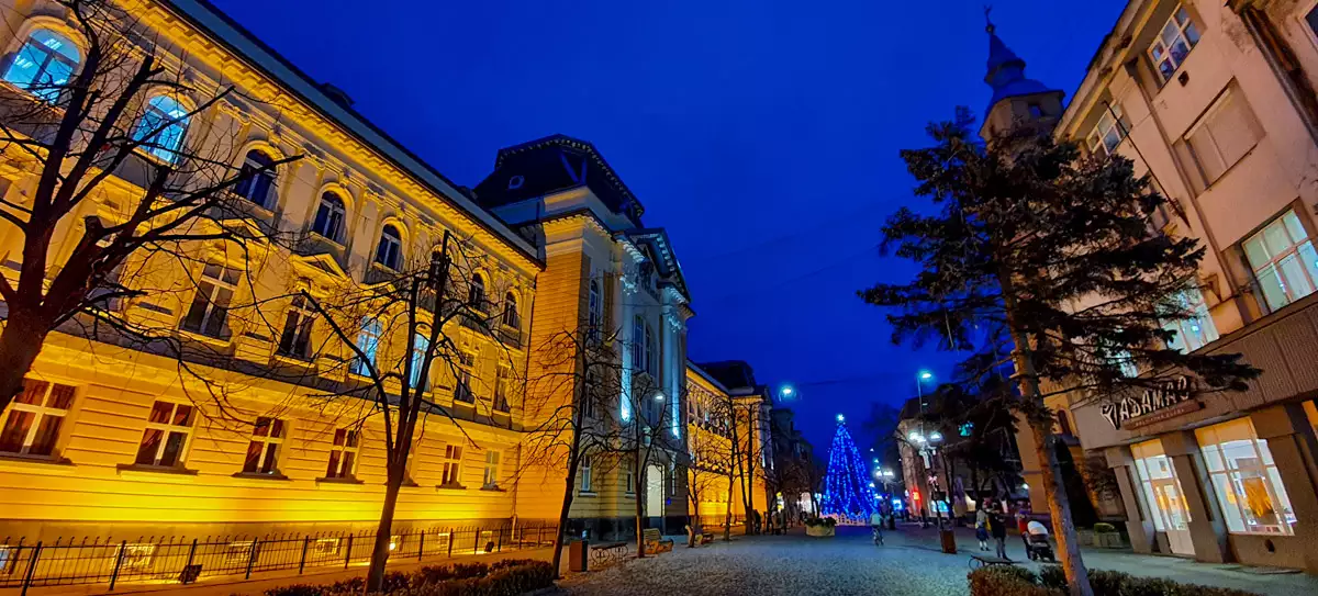 Будівля колишнього імперського суду в Берегово