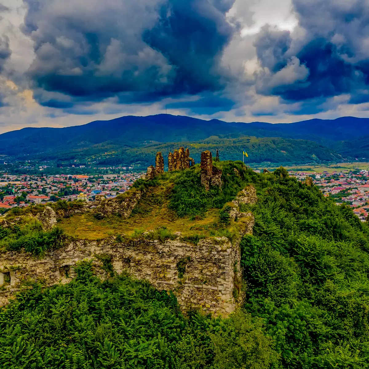 Хустський замок