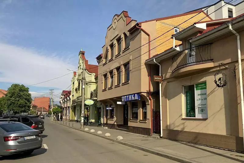 Приватний сектор в Ужгороді