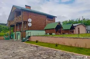 Котеджі і садиби в Мукачево