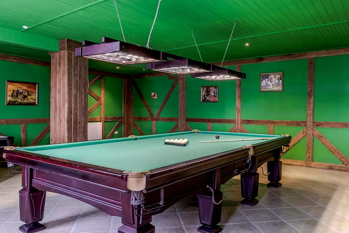 Готельно-ресторанний комплекс «Адреналін»