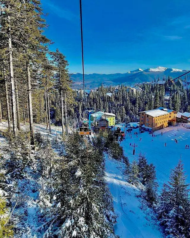 Готельно-ресторанний комплекс «Адреналін»