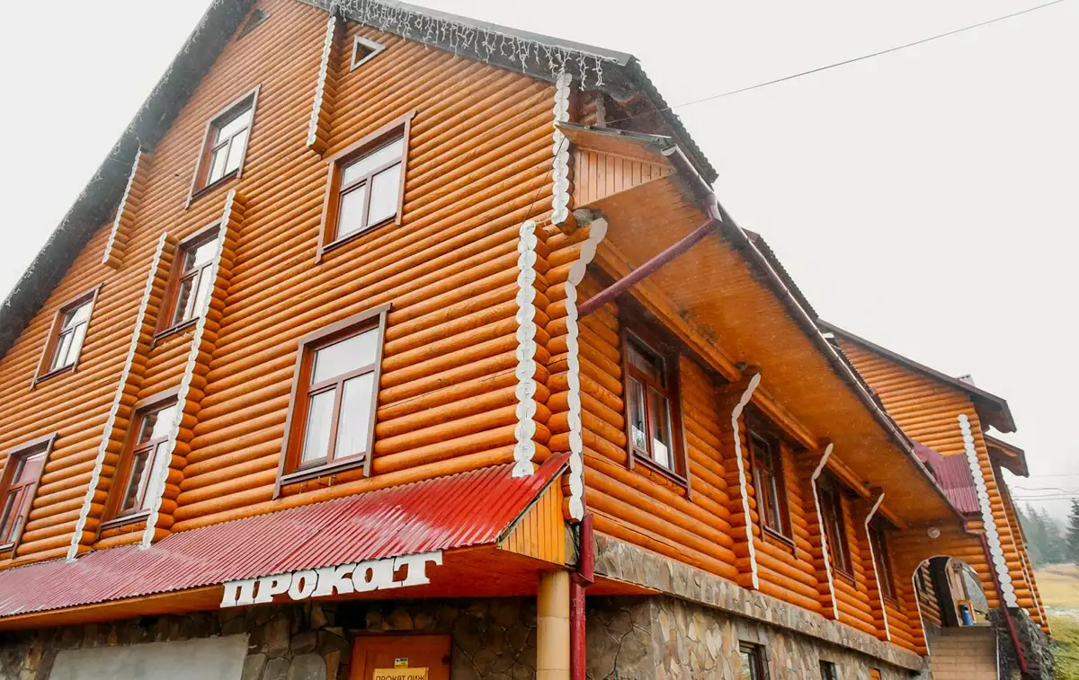 Hotel “Shepit Karpat”